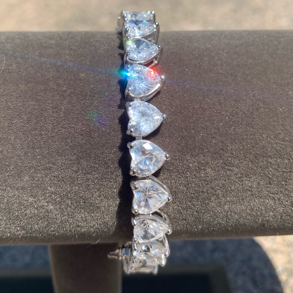 🔥REAL COLLECTIBLE STERLING SILVER HEART BRACELET OVER 200 CTW IN DIAMONITE